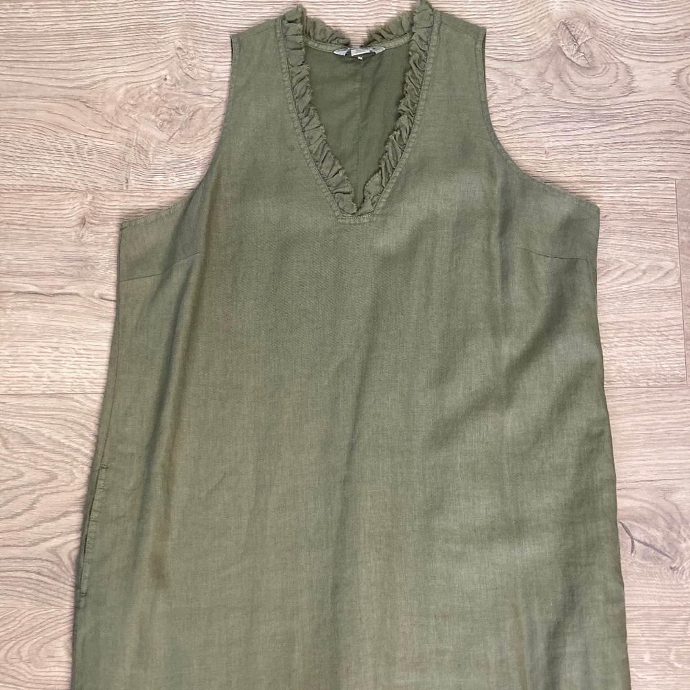 Tommy Bahama Sleeveless Linen ruffle neck raw edge hem dress